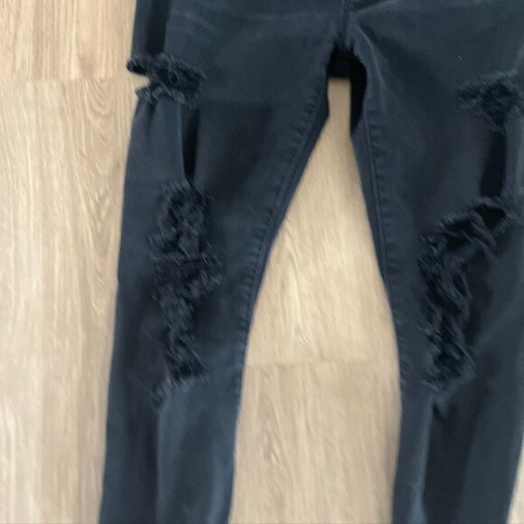 American Eagle Jean Women's Hi-Rise Jegging Super Stretch Black Distressed Sz 4 - Picture 4 of 10